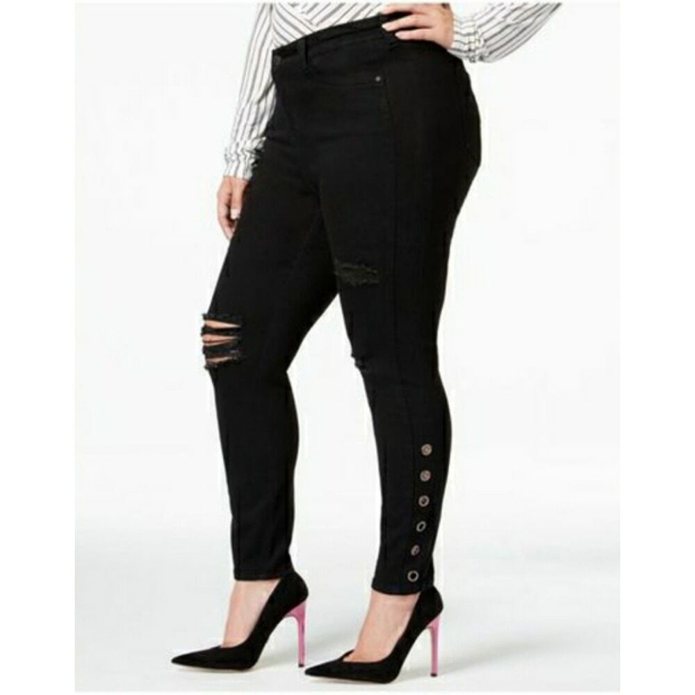 Celebrity Pink High-Rise Destructed Skinny Jeans Grommet Detail Plus Size 20 NWT